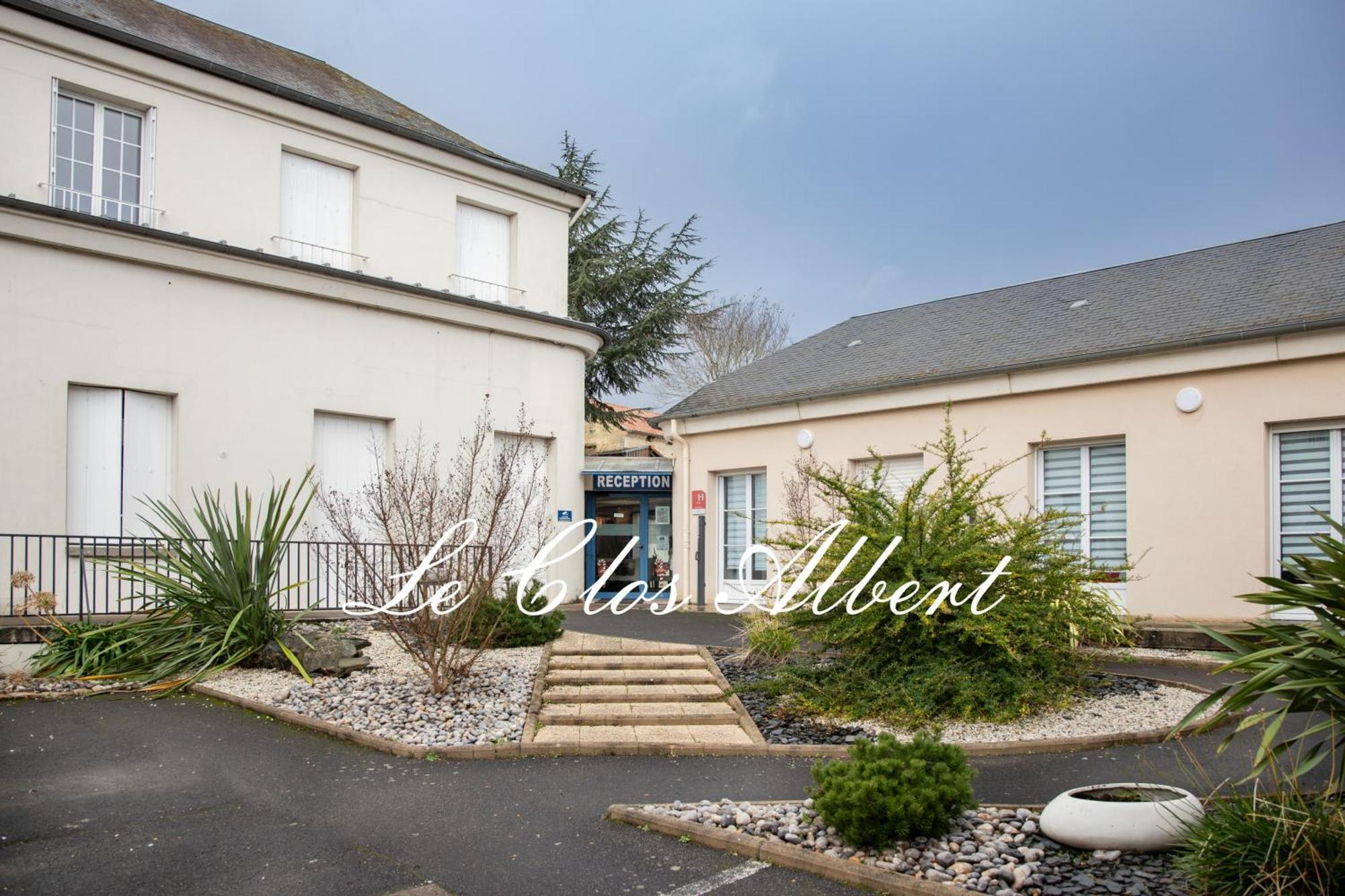 Le Clos Albert Loudun Exterior foto